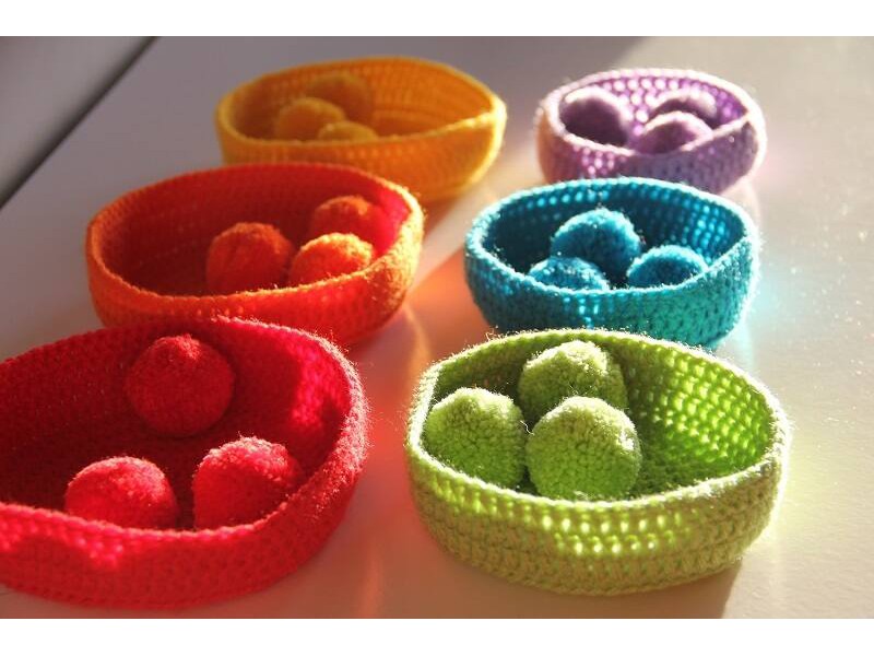 Crochet rainbow sorting bowls