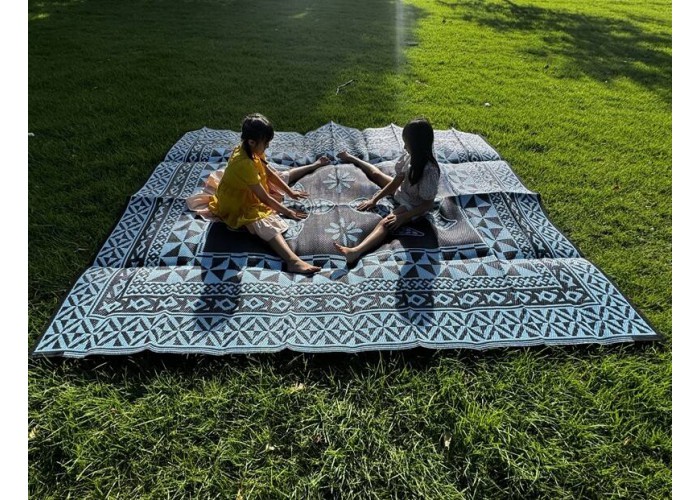 Tongan - inspired weaving pattern mat  300cm x 240cm